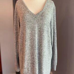 Lucky Brand Gray V-Neck Thin Comfy Oversized Women's Sweater